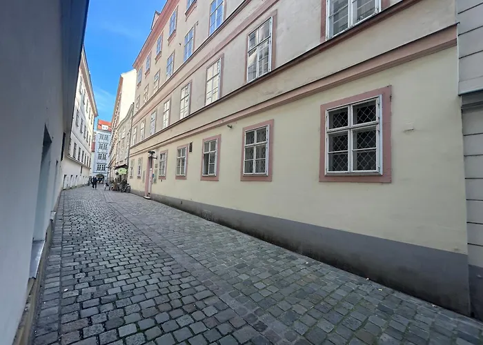 Vienna Hideaways - Your Boutique Stay In Historic Old Town